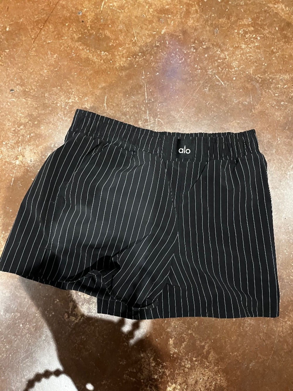 Alo daylight boxer shorts in pinstripe Small black titanium